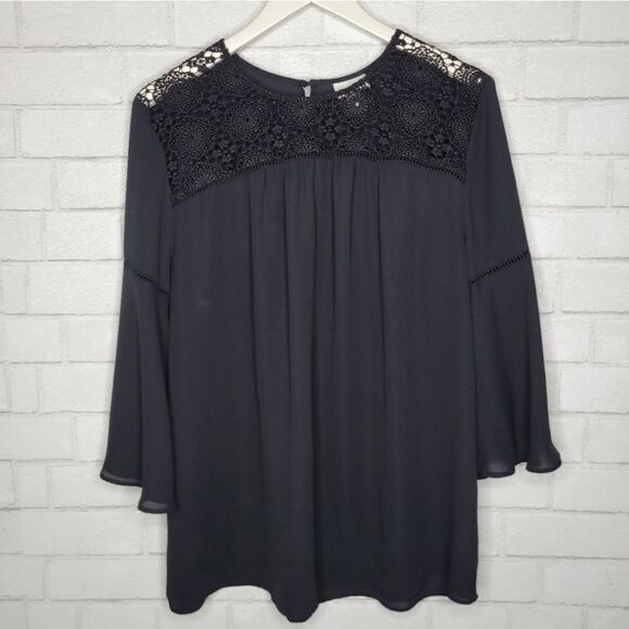 Ava & Viv Black Chiffon Bell Sleeve Blouse - Picture 1 of 5